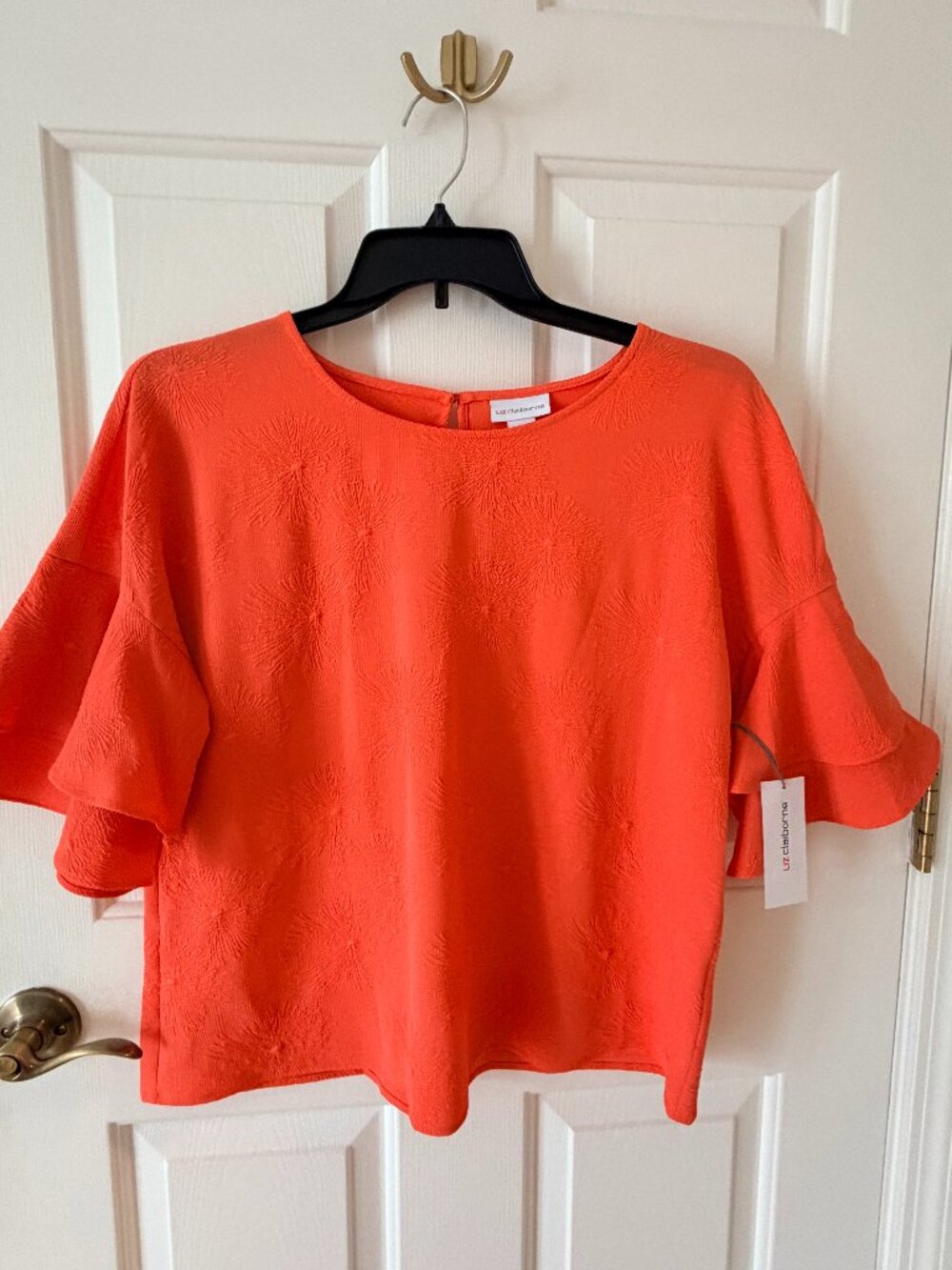 Liz Claiborne Embroidered Ruffle Sleeve Blouse Medium NWT